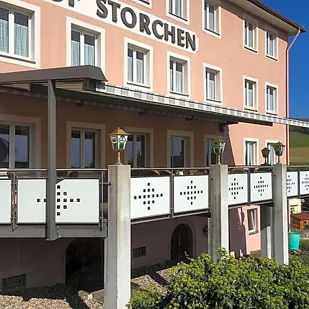 Storchen 2*
