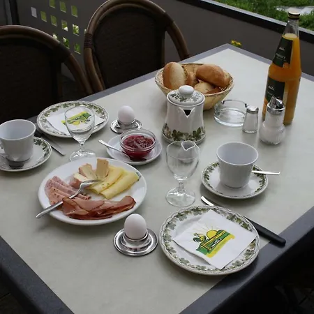 Gasthof Storchen 2*